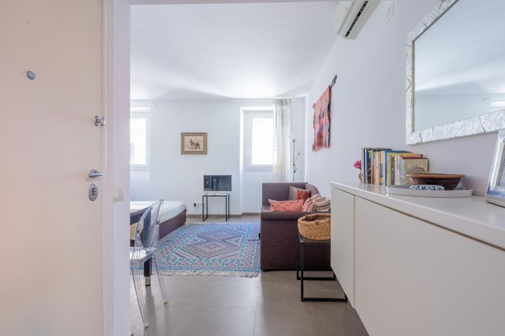 Hospitalityrome Monti Leonina With Terrace Appartement Buitenkant foto