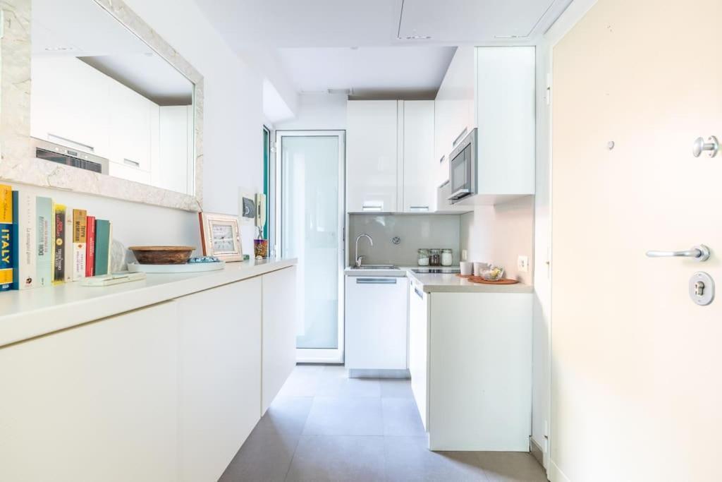 Hospitalityrome Monti Leonina With Terrace Appartement Buitenkant foto